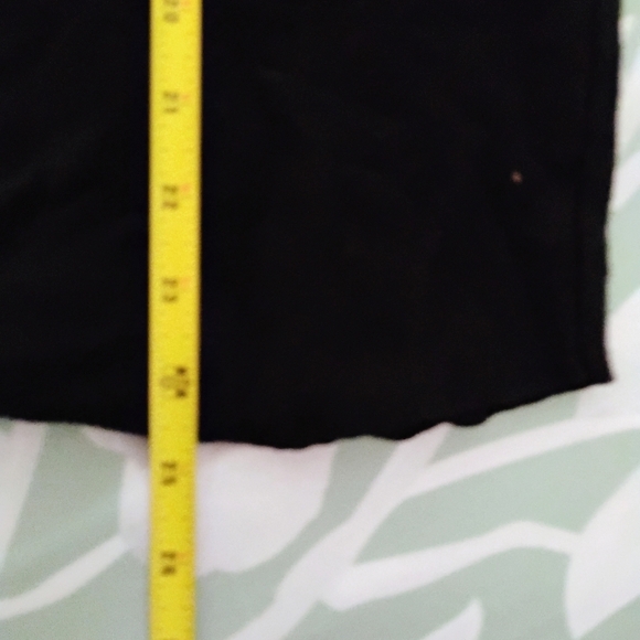 Elegant Black Lace Women's Blouse - Picture 10 of 10